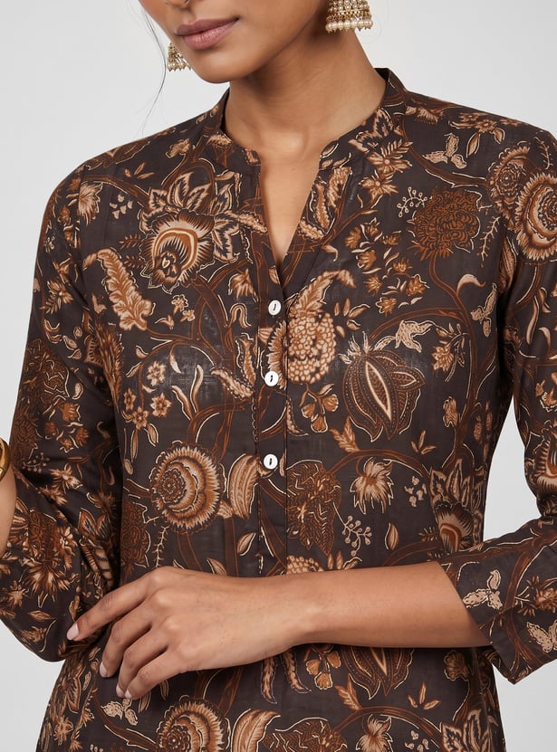 Women Printed Straight Kurta Set
