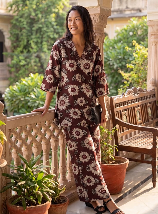 Women Floral Print Straight Kurti Set