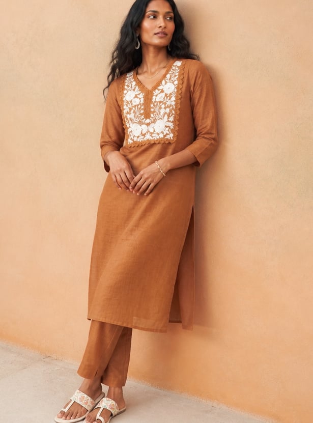 Women Embroidered Straight Kurta Set
