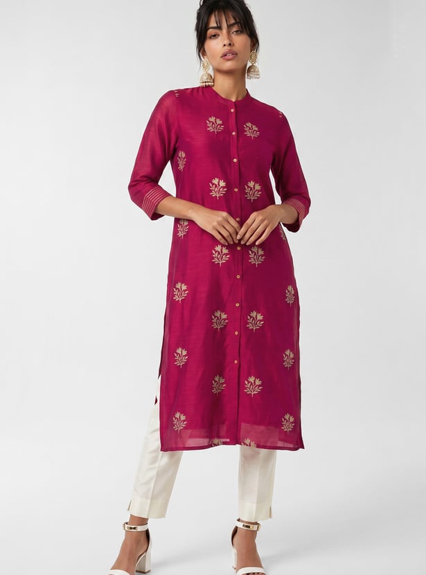 Women Embroidered Straight Kurta