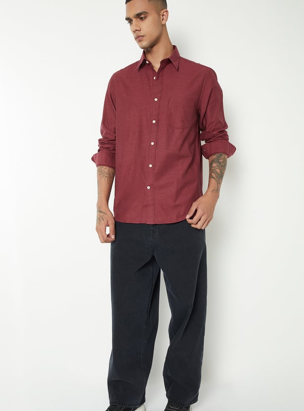 Men Solid Slim Fit Shirt