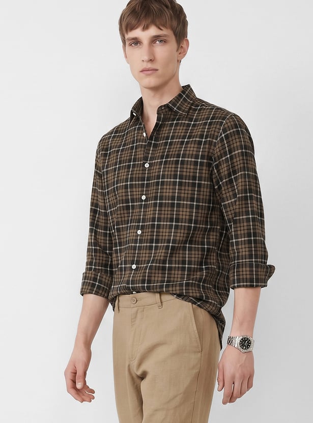 Men Checked Regular Fit Shirt