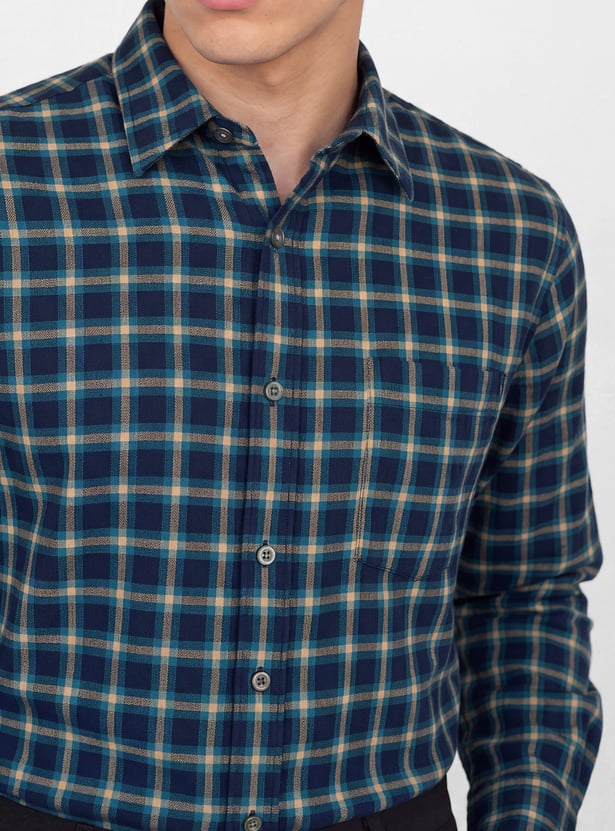 Men Checked Regular Fit Shirt