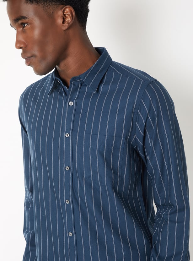 Men Striped Slim Shirt