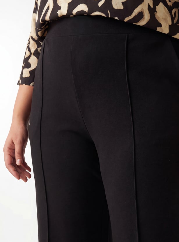 Women Solid Relaxed Trousers