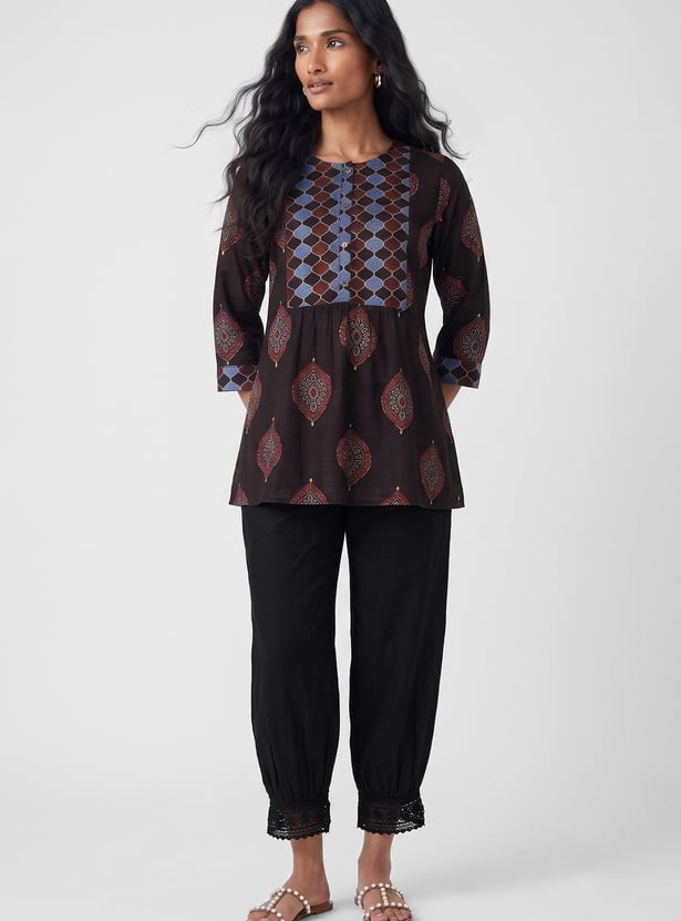 Women Solid Salwar