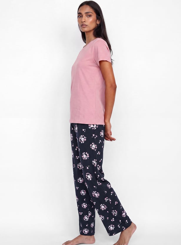 Women Printed Pyjama Set
