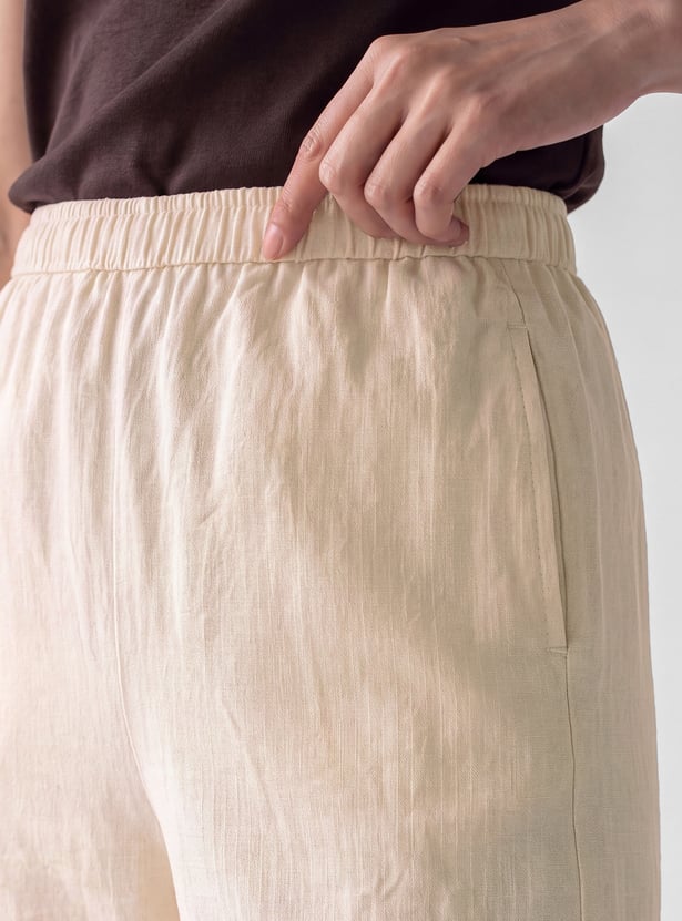 Women Solid Pull-on Pants