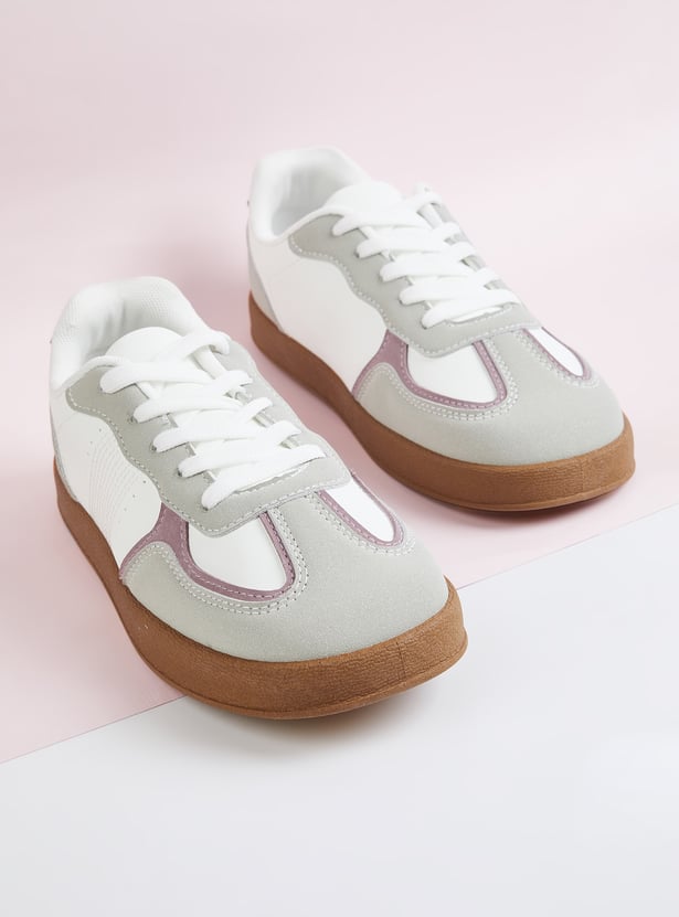 Women Contrast Overlay Sneakers