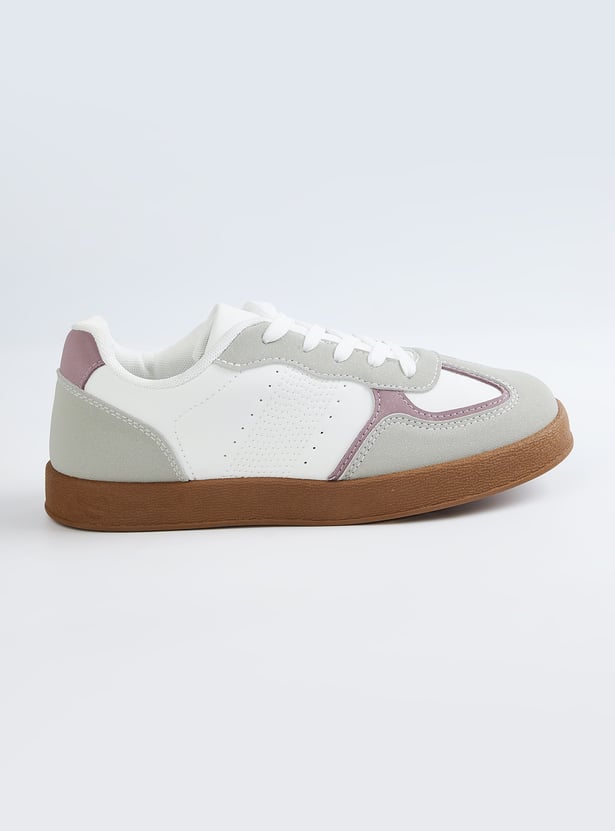 Women Contrast Overlay Sneakers