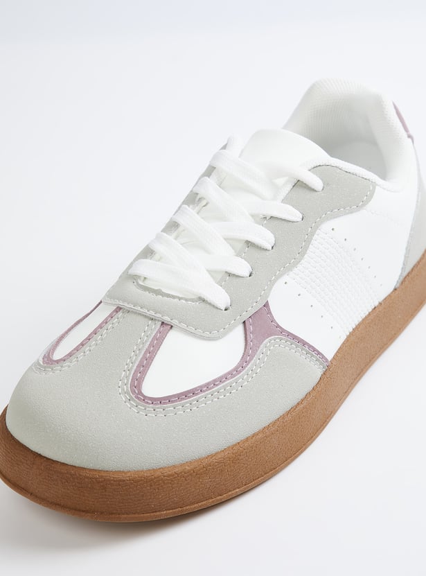 Women Contrast Overlay Sneakers