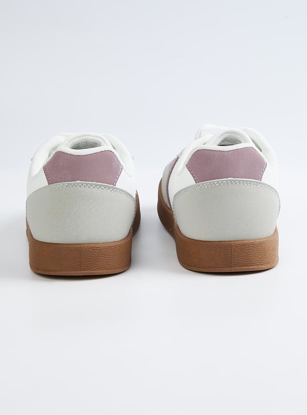 Women Contrast Overlay Sneakers