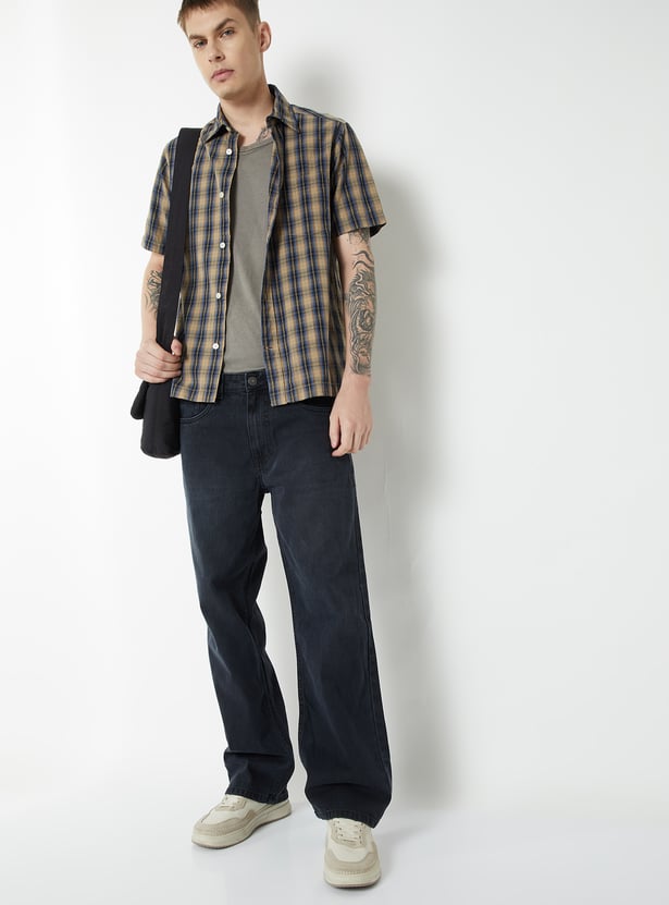 Men Washed Relaxed Fit Jeans