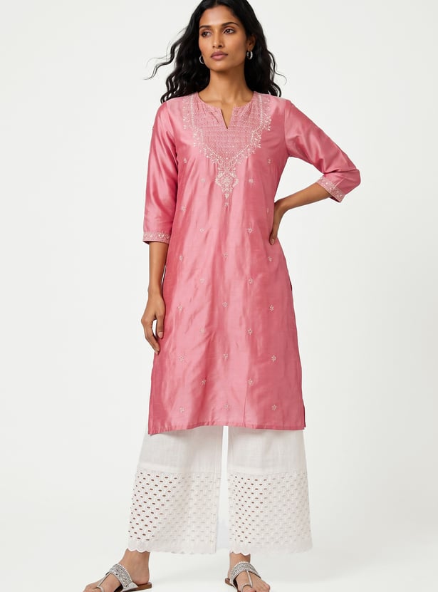 Women Embroidered Straight Kurta