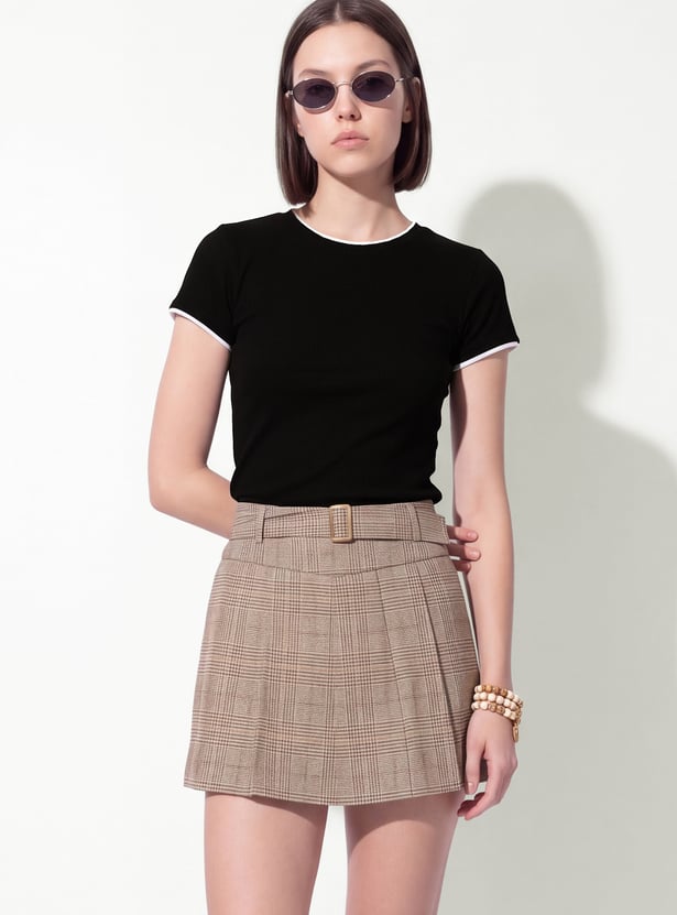 URB_N Women Solid T-shirt