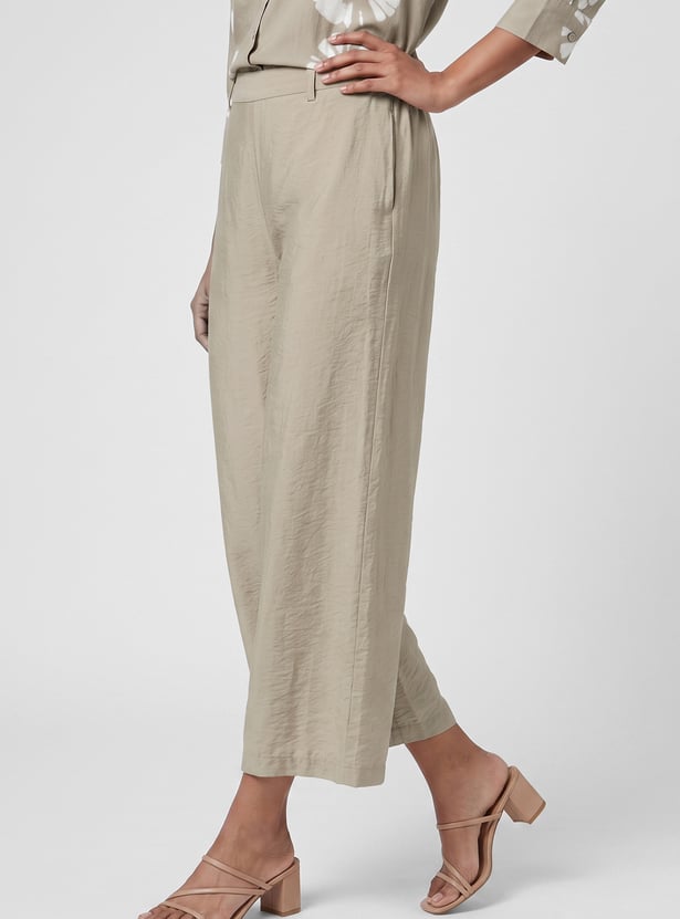 Women Solid Pull-on Palazzos