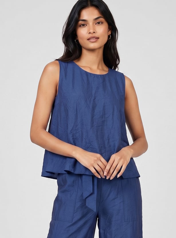 Women Solid Sleeveless Top