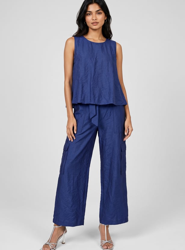 Women Solid Sleeveless Top