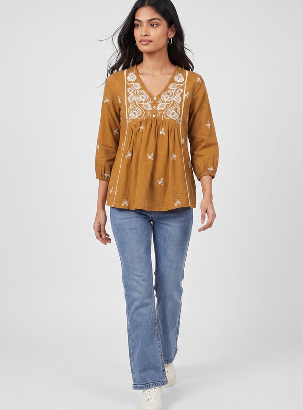 Women Embroidered Tunic
