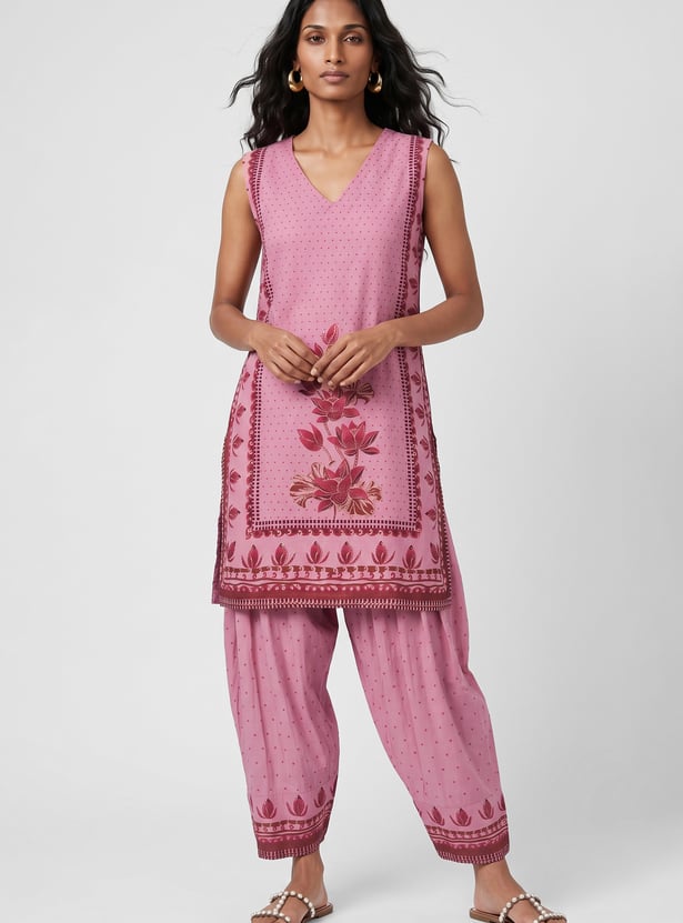 Women Floral Print Straight Kurta Set