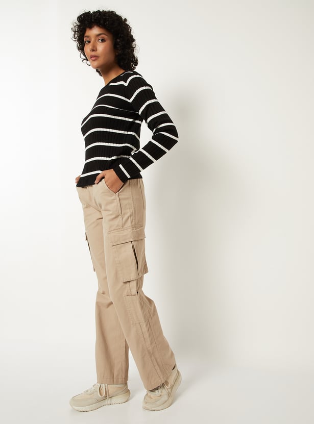 Women Solid Cargo Jeans