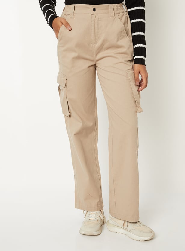 Women Solid Cargo Jeans