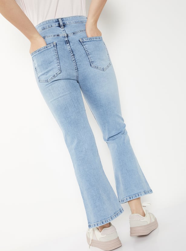Women Light Wash Clean Look Jeans
