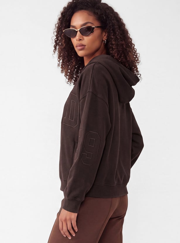 Women Athleisure Applique Hoodie