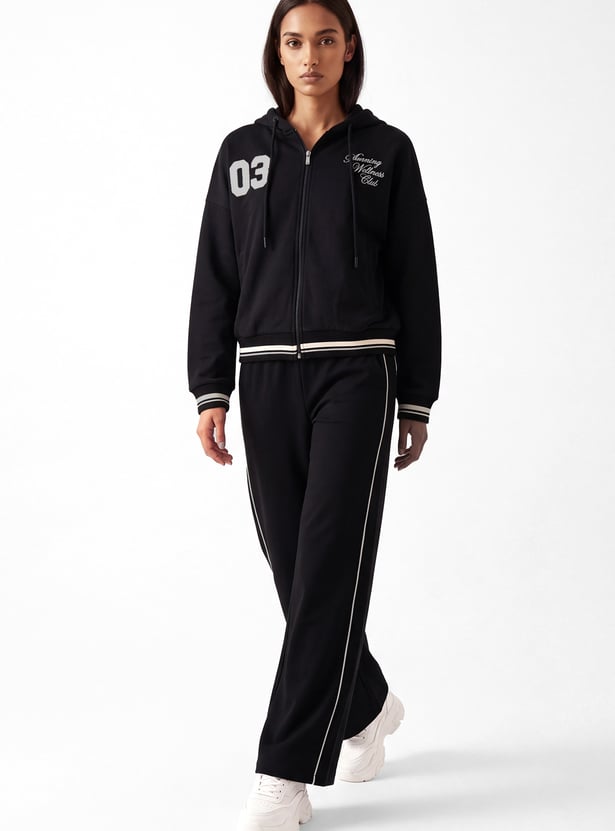 Women Sporty Hooded Jackets