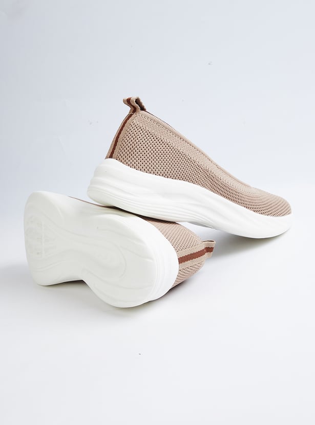 Women Knit Slip-On Sports Shoes
