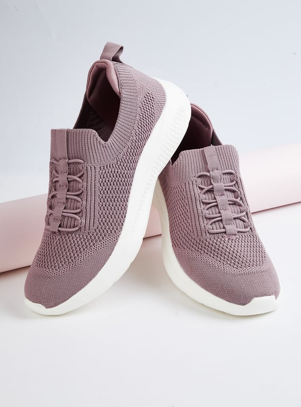 Women Textured Slip-On Sports Shoes