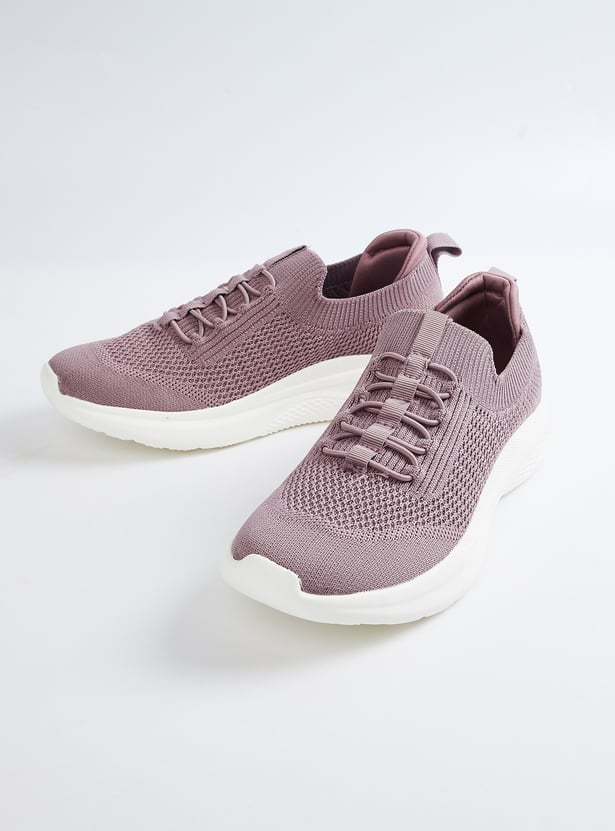 Women Textured Slip-On Sports Shoes
