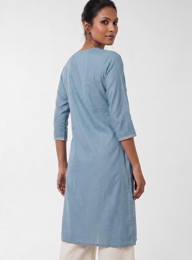 Women Embroidered Straight Kurta