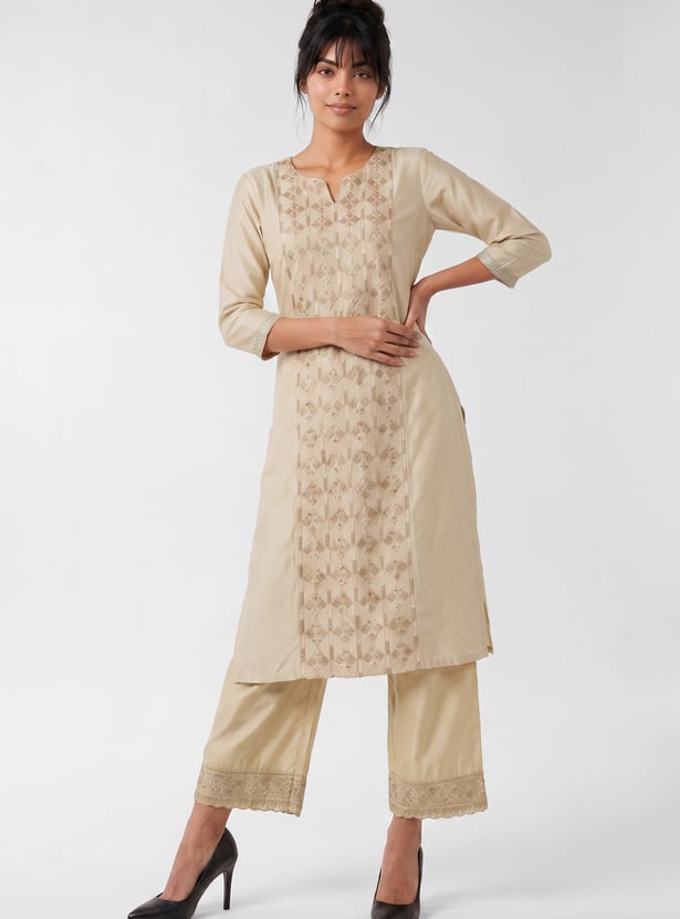 Women Embroidered Straight Kurta