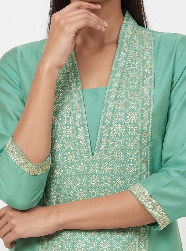 Women Embroidered Straight Kurta
