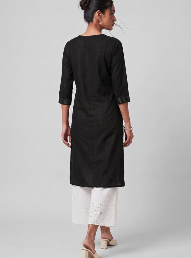 Women Embroidered Straight Kurta