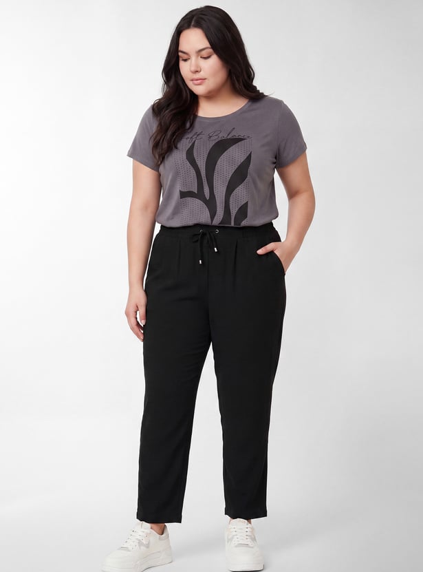 Women Solid Trousers