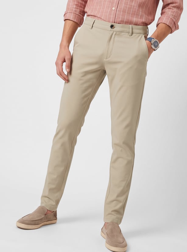 Men Solid Regular Fit Trousers