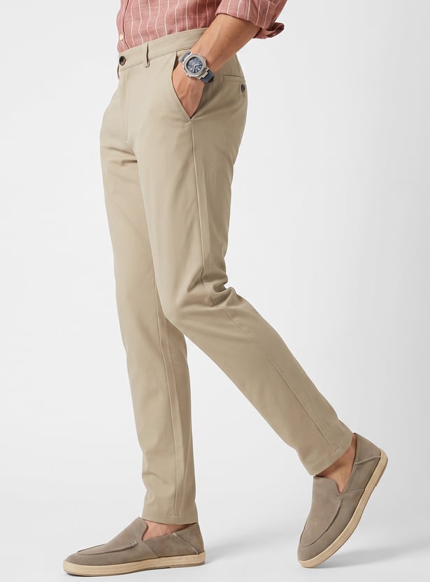 Men Solid Regular Fit Trousers