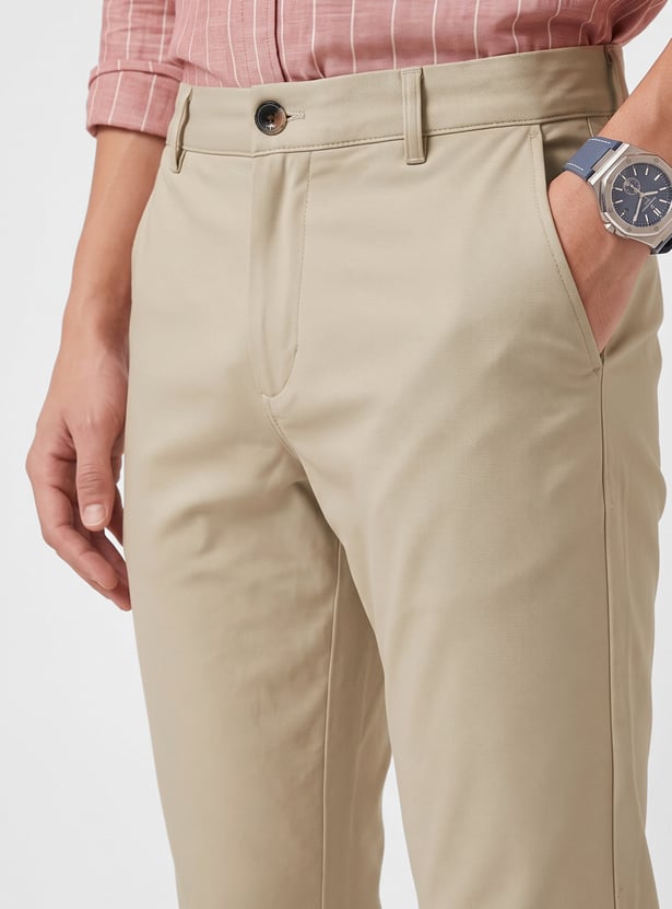 Men Solid Regular Fit Trousers