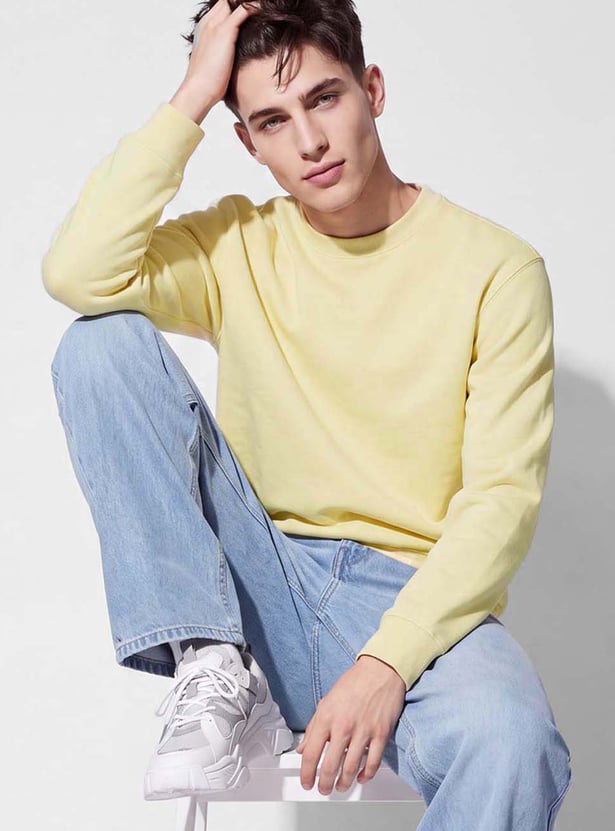 URB_N Men Solid Sweatshirt