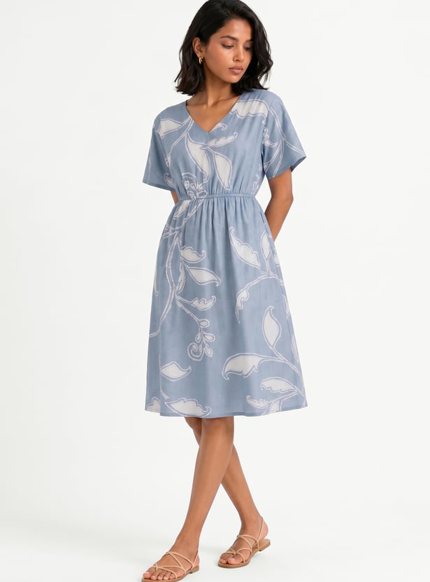 Women Printed Knee-Length Dress