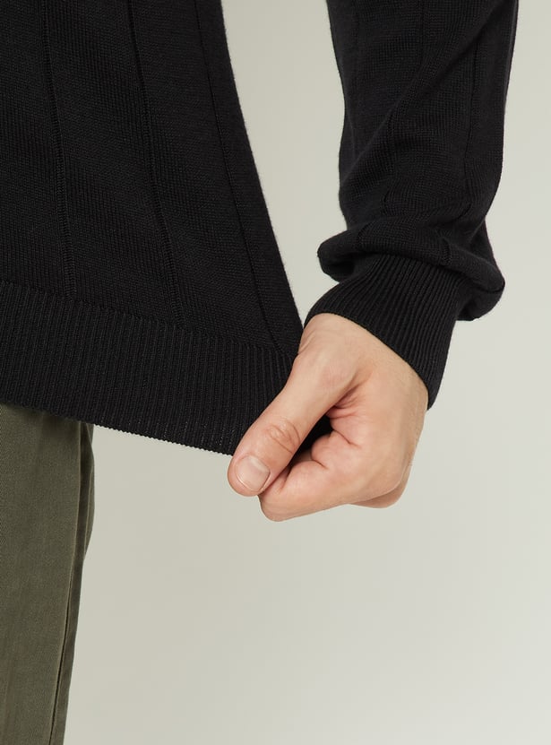 Men Textured Sweater