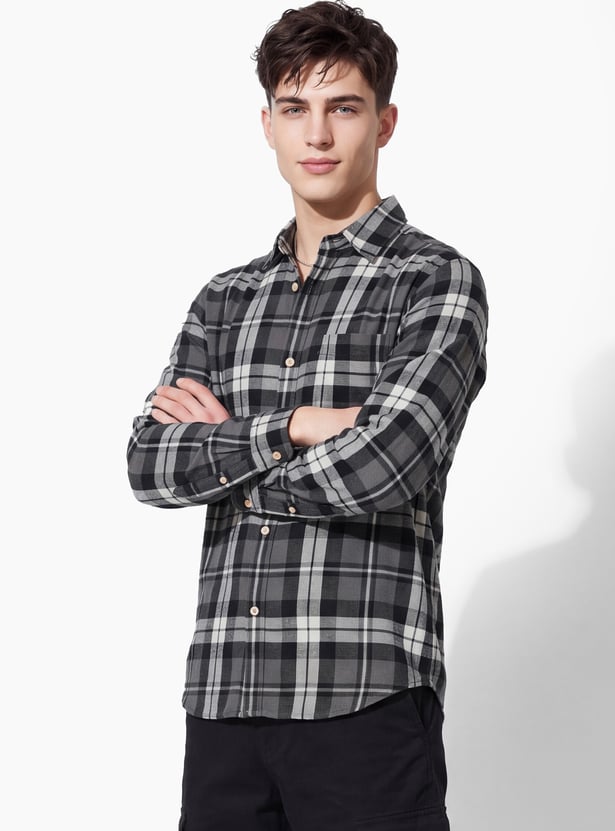 URB_N Men Checked Shirt