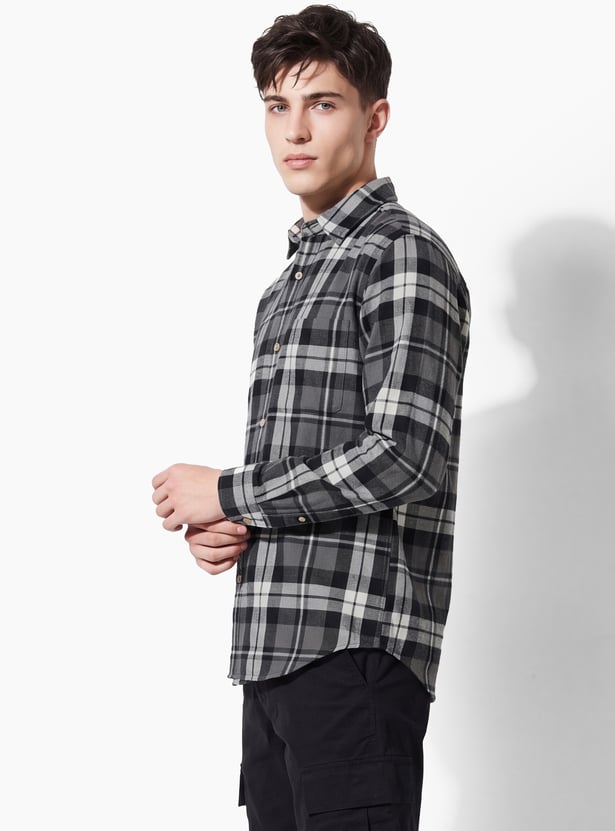 URB_N Men Checked Shirt