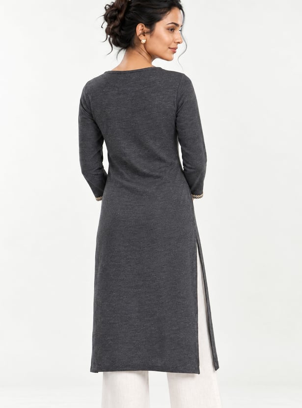 Women Embroidered Straight Winter Kurta