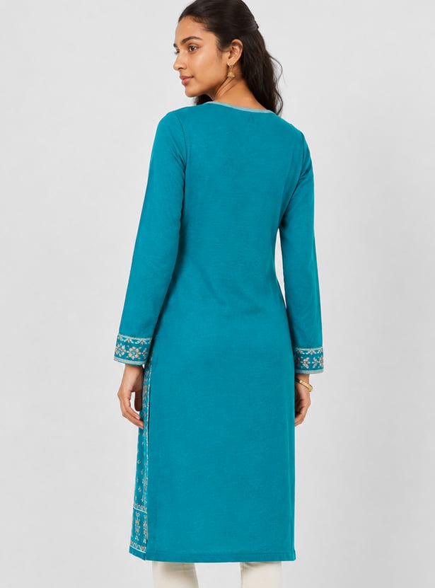 Women Embroidered Straight Winter Kurta