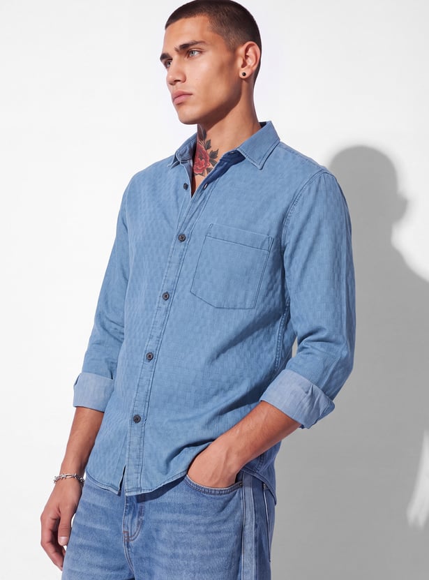 Men Textured Regular Shirt