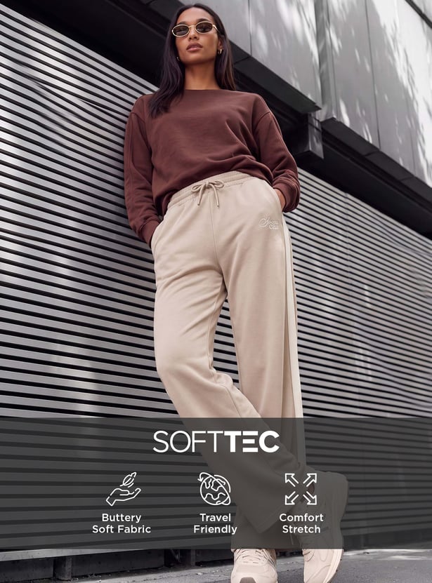 Women Solid Sports Track Pants