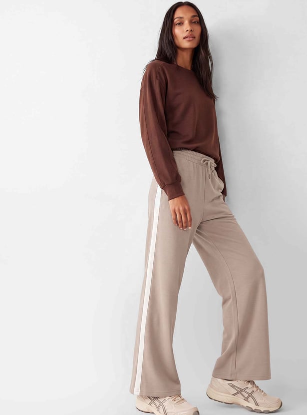 Women Solid Sports Track Pants